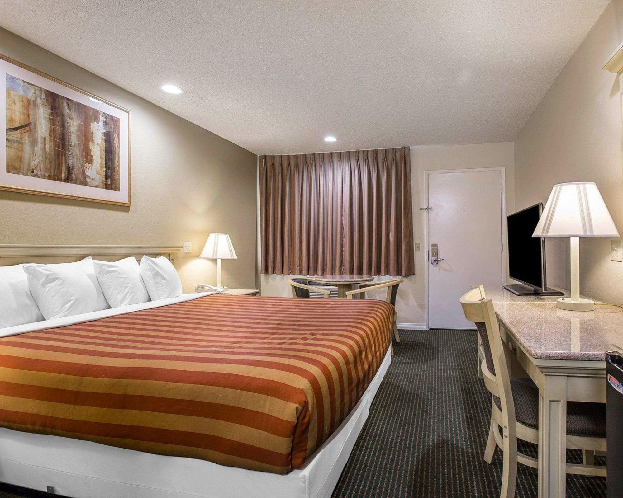 Rodeway Inn Santee San Diego East Buitenkant foto