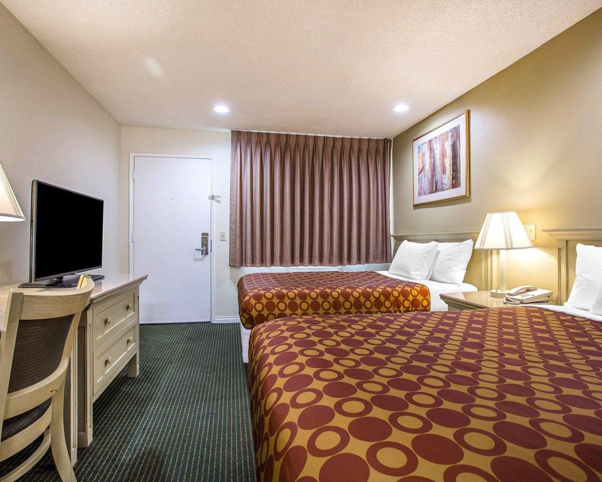 Rodeway Inn Santee San Diego East Buitenkant foto